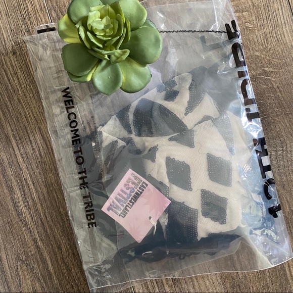 🖤 East n West Label Eris Fringe Bottoms - Picture 8 of 8